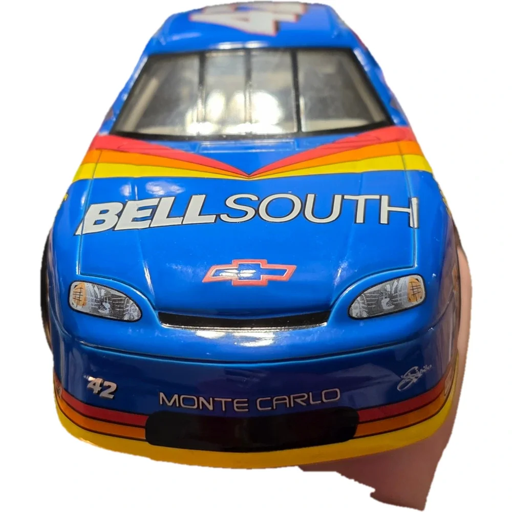 1997 Hot Wheels Pro Racing Joe Nemechek #42 BellSouth Chevy Monte Carlo 1:24